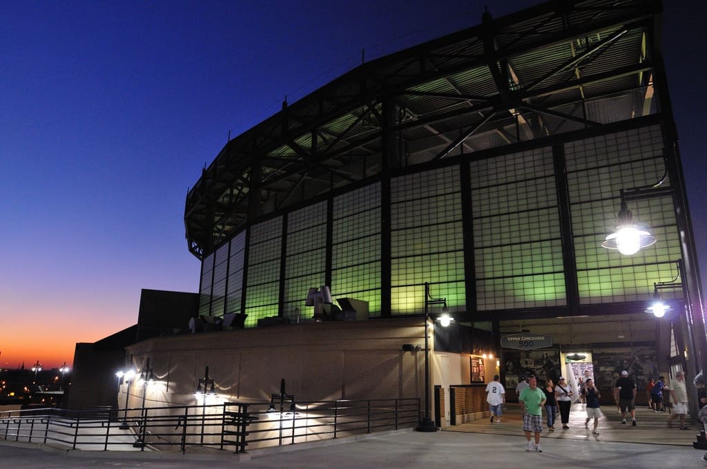 guaranteed rate field concourse