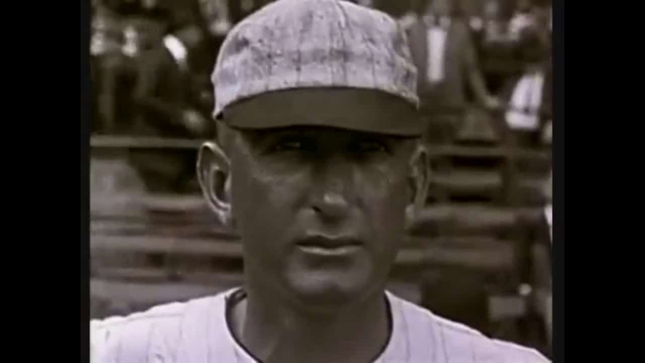 11 Baseball Scandals That Make the Steroid Era Look Like a Parking Ticket 2 1919 world series shoeless joe j 1
