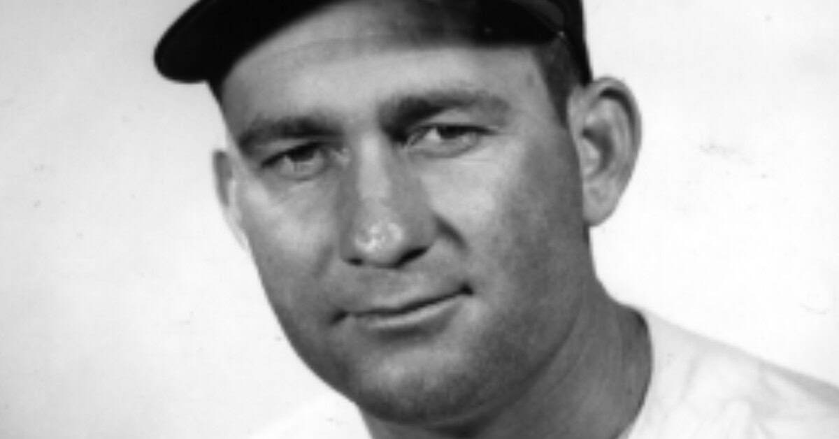 10 Sliders So Nasty They Broke MLB Hitters' Brains 9 Bob Lemon, the sinker specialist, featured in "Ranking the 11 Most Dominant Pitchers of the 1950s."