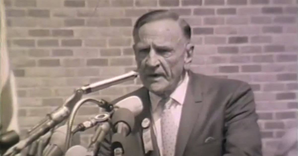 Before They Were Legends: The Other Uniforms Baseball's Greats Almost Wore 8 Casey Stengel
