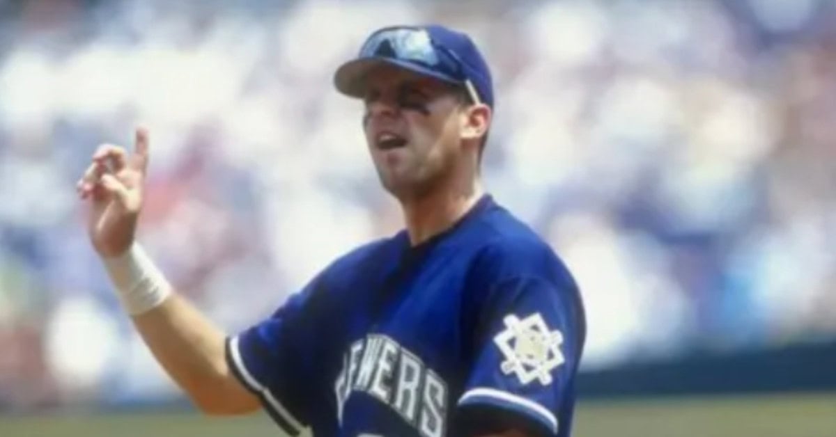 The Hot Corner in the '90s Was Something Else 8 Image of Jeff Cirillo, highlighting his skills as a top third baseman in the 1990s.