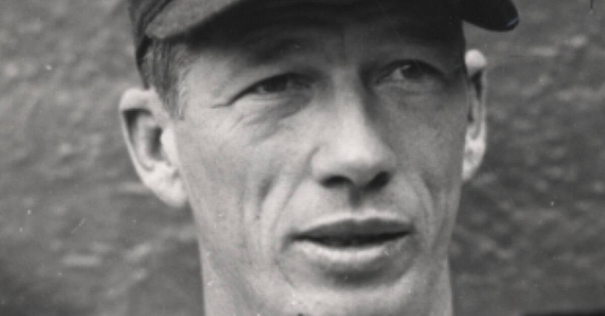 The 12 Southpaws Who Made Hitting Look Impossible 5 Image of Lefty Grove, showcasing his skill as a dominant pitcher for the Red Sox.