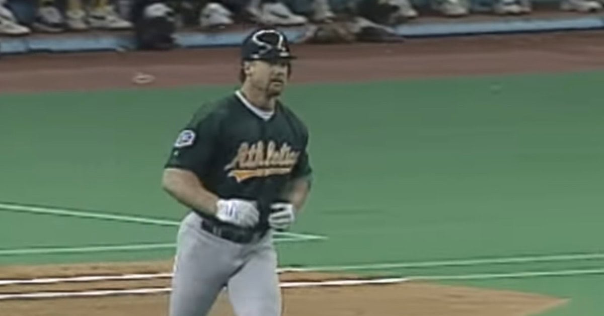 Meet the 15 Sluggers Who Owned the '80s 15 McGwire As