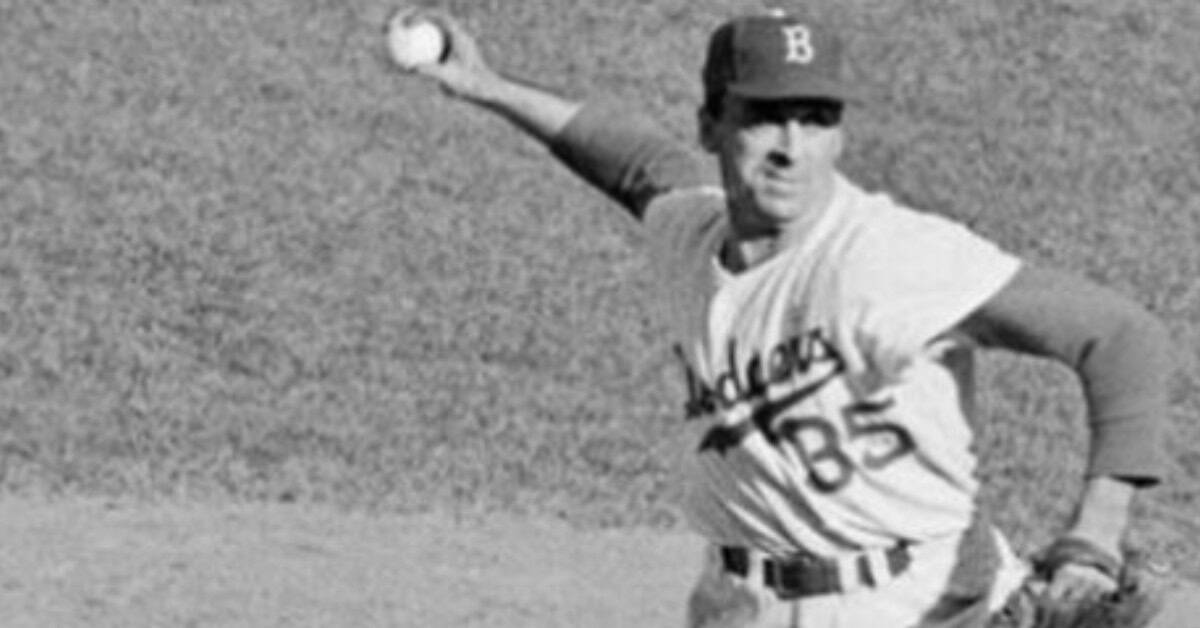 Pitchers Batters Genuinely Did Not Want to Face 9 Sal Maglie, known as "The Barber," showcasing his pitching stance in the 1950s.