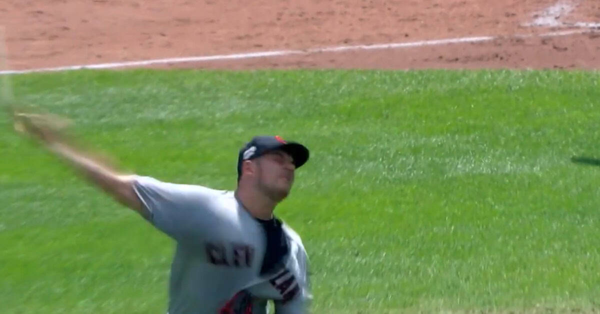 Bauer Outfield