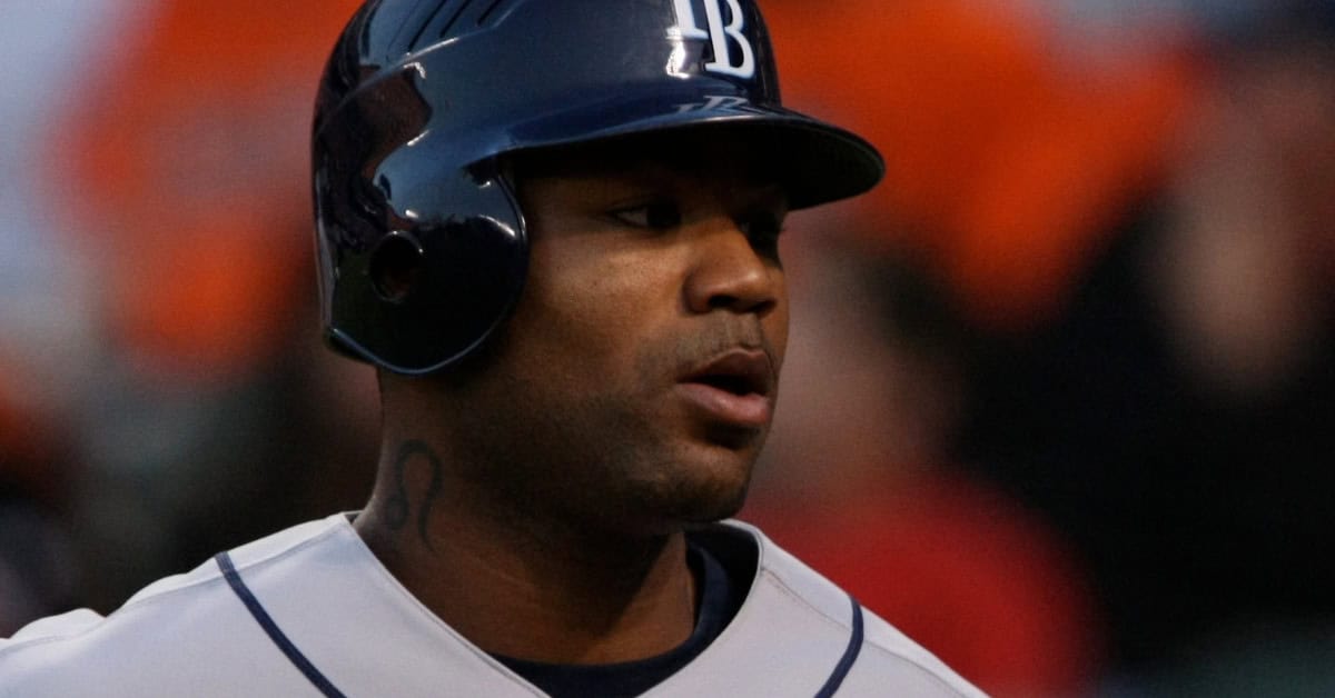 Carl Crawford steals a base, embodying the spirit of the Rays in this post.