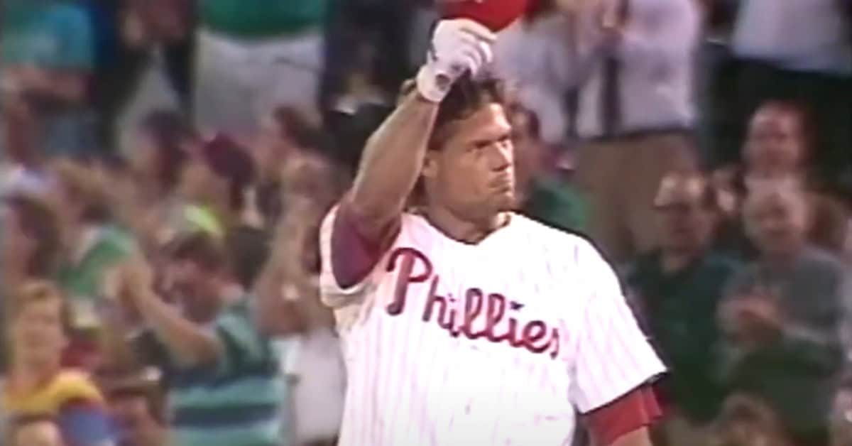 Darren Daulton, beloved catcher, celebrated in "Cooperstown's Missing Phillies" post.