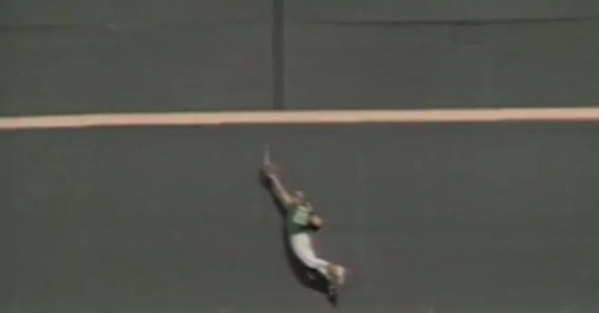 Where Defense Became Art: Baseball's Most Jaw-Dropping Glove Moments 16 Joe Rudi makes a legendary wall-climbing catch in the 1972 World Series.