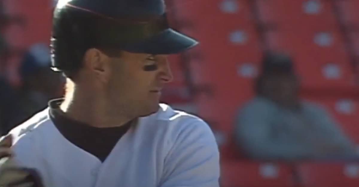 20 Second Basemen Who Made the '90s Double Play an Art Form 13 Robby Thompson in action, showcasing his skills as a standout Giant in 1989.