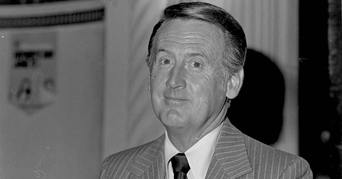The Voices That Made You Fall in Love With Baseball 2 Vin Scully