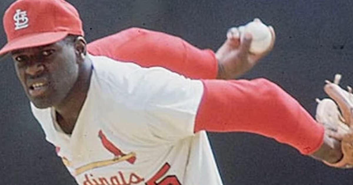 Bob Gibson Set to Pitch