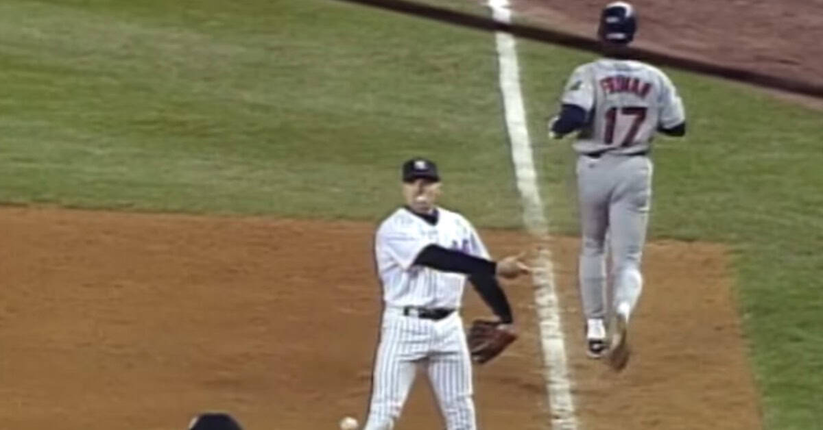 10 On-Field Mistakes So Bad They're Almost Art 5 Chuck Knoblauch Arguing
