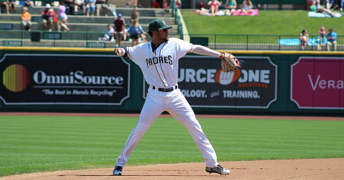 Small Towns, Big Leagues: The Unlikely Hometowns of Baseball Legends 4 Fernando Tatis Jr