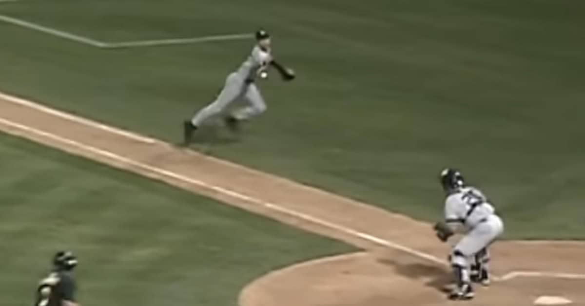 Jeter Flips Giambi 2001