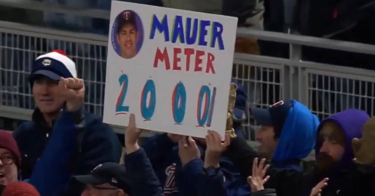 Mauer 2000 Hits