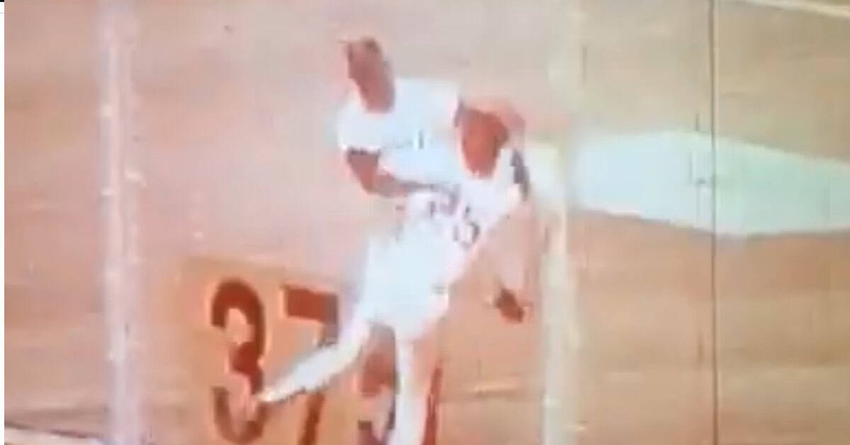 10 Times Willie Mays Made the Impossible Look Routine 8 Mays Bonds Collision