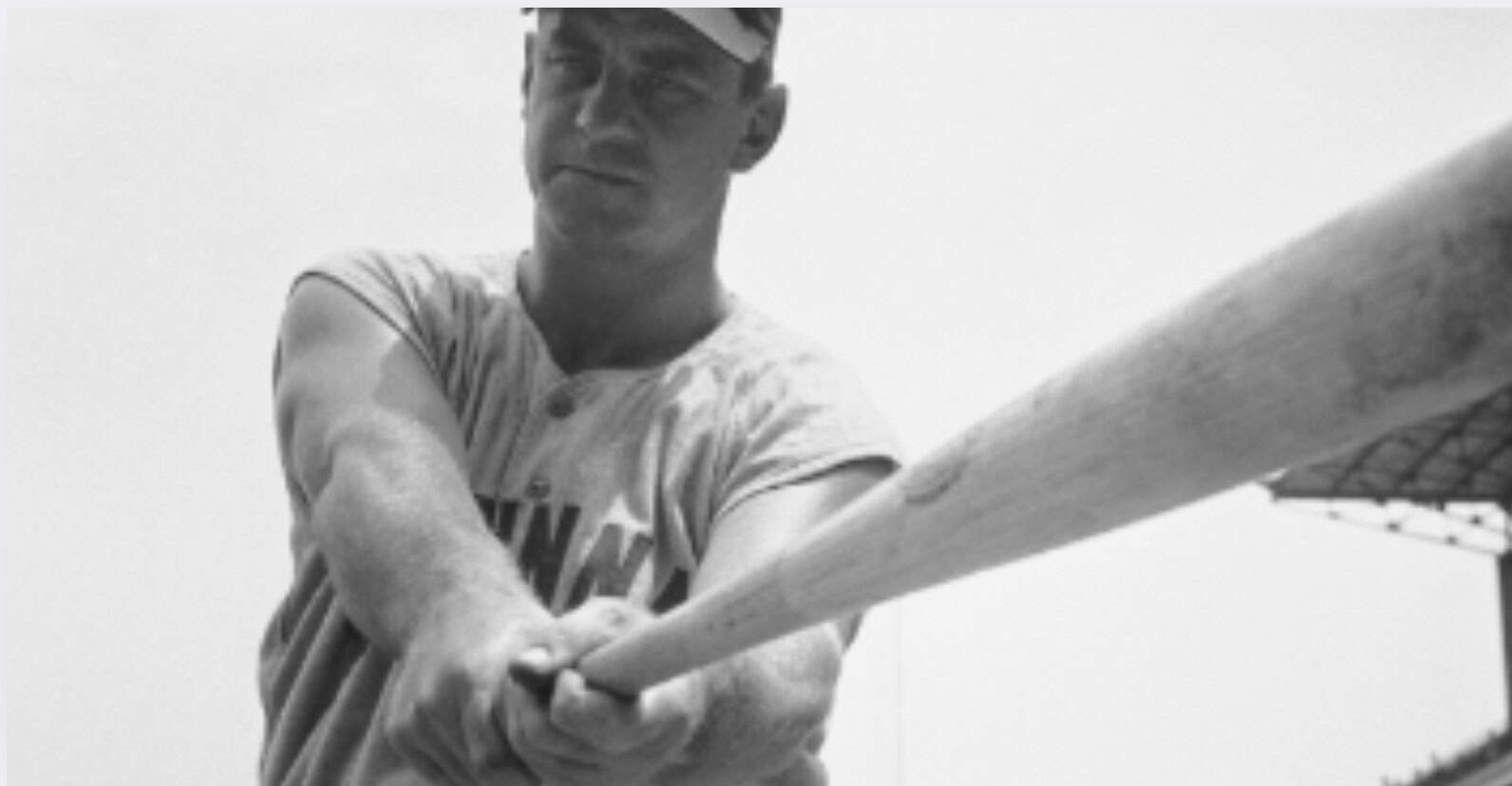 Meet Big Klu: The Forgotten Slugger Who Made Today's Power Hitters Look Timid 4 Ted Kluszewski batting for the Cincinnati Reds, mid-swing.