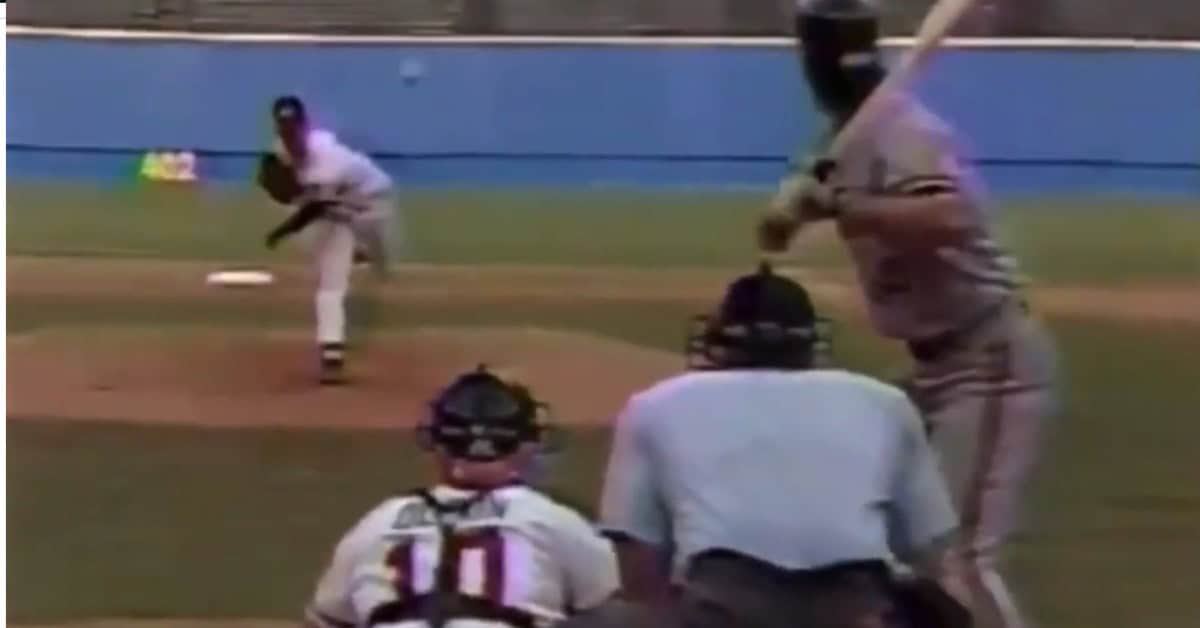 Tom Glavine Was an Absolute Menace — Here Are 20 Games That Prove It 6 Tom Glavine Throwing Down