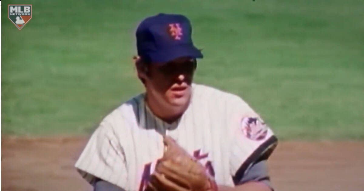 Tom Seaver pitching during his 13 strikeout game against the Padres in 1970.