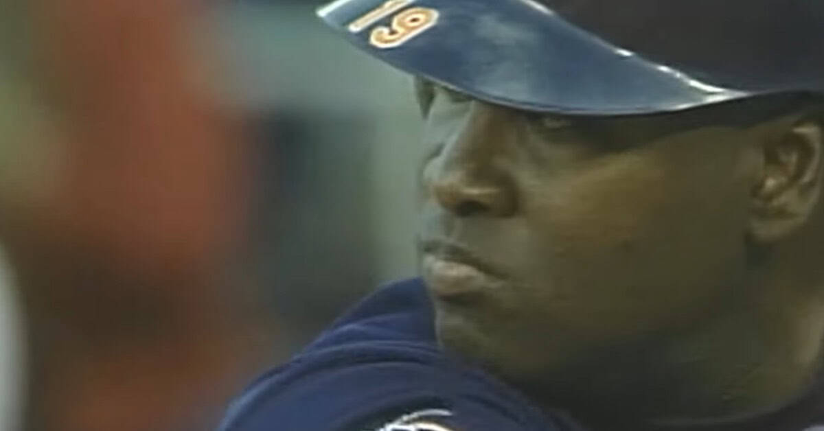 Tony Gwynn Hitting Closeup