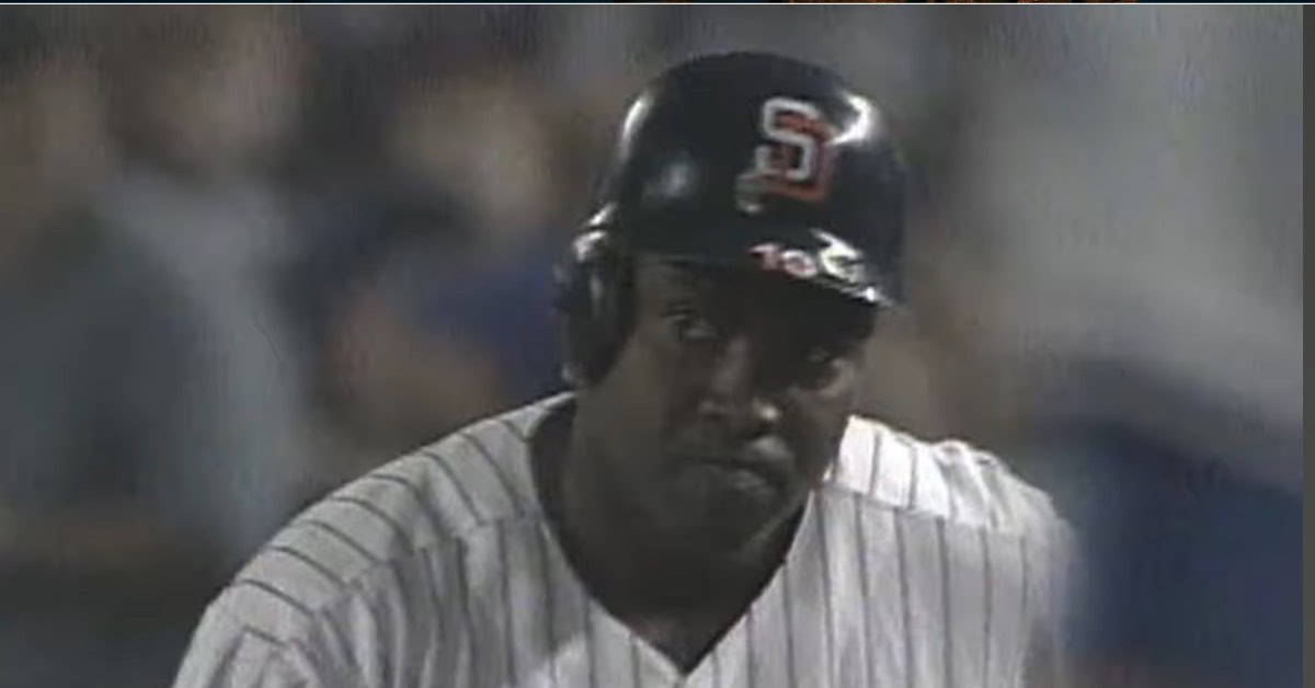 Tony Gwynn Reading Pitcher Pickoff Move