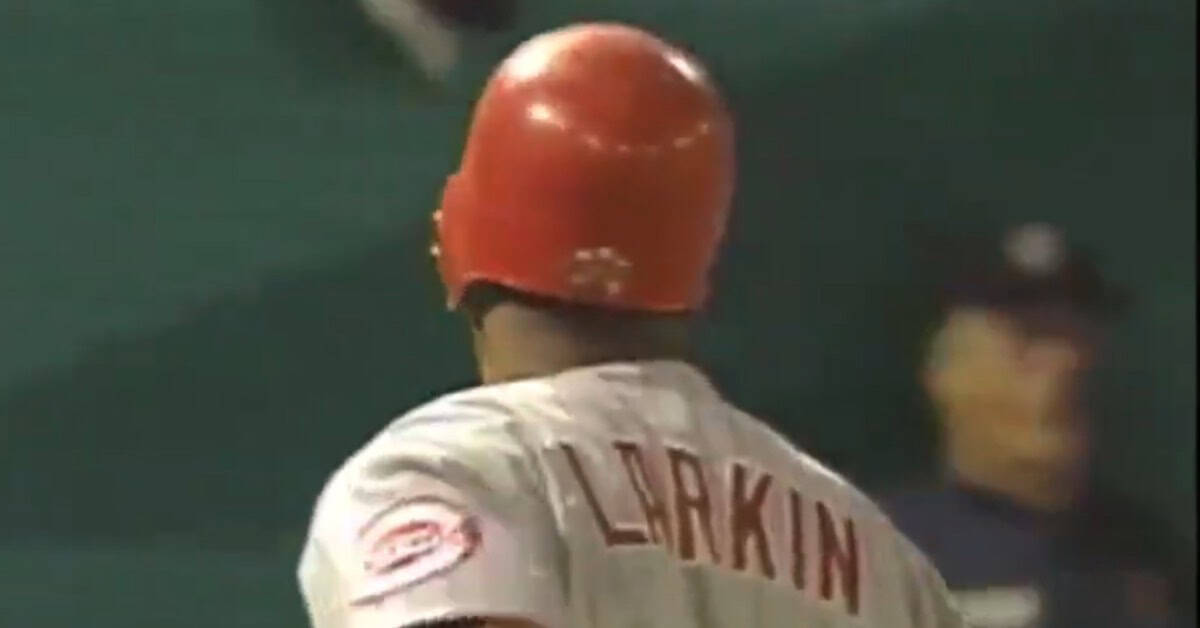 Barry Larkin Didn't Just Play Shortstop — He Redefined It 11 Barry Larkin Uniform Back