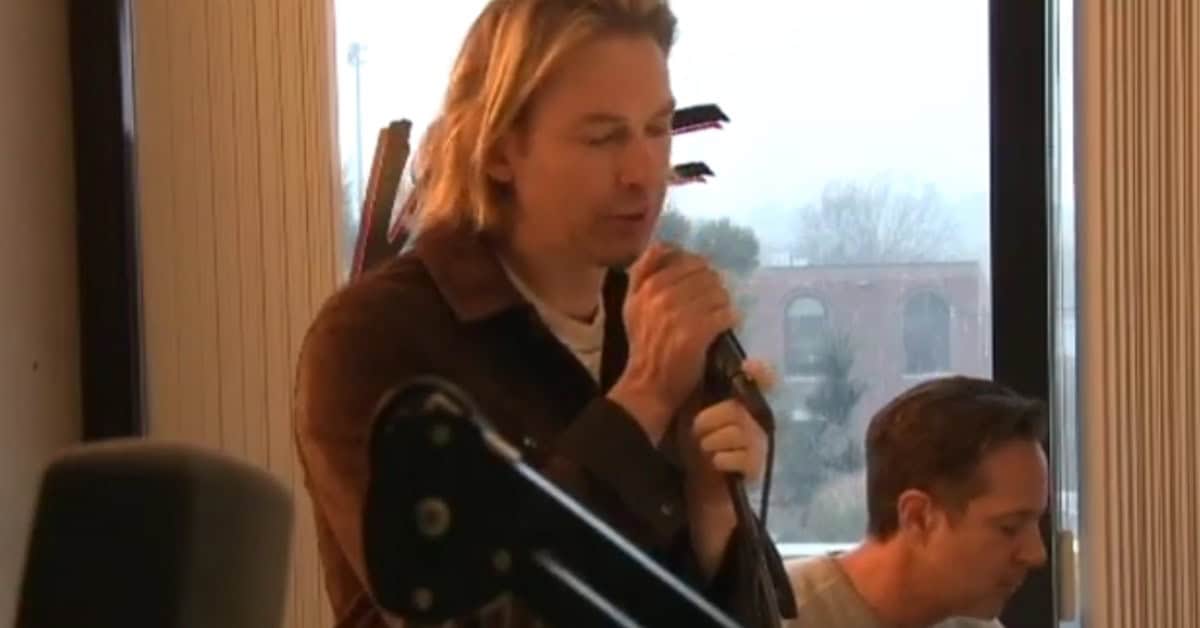 Life After the Bigs: 12 Former Stars With Surprising Second Acts 4 Bronson Arroyo Singing