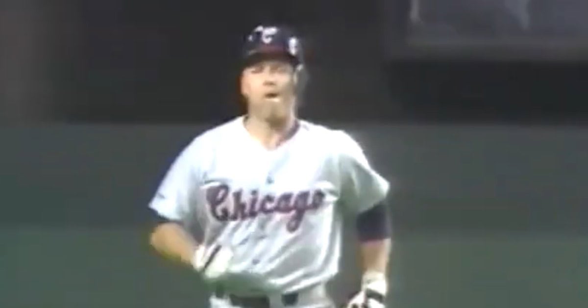 Carlton Fisk Behind the Plate Was Something Else Entirely 4 Carlton Fisk Rounding Bases