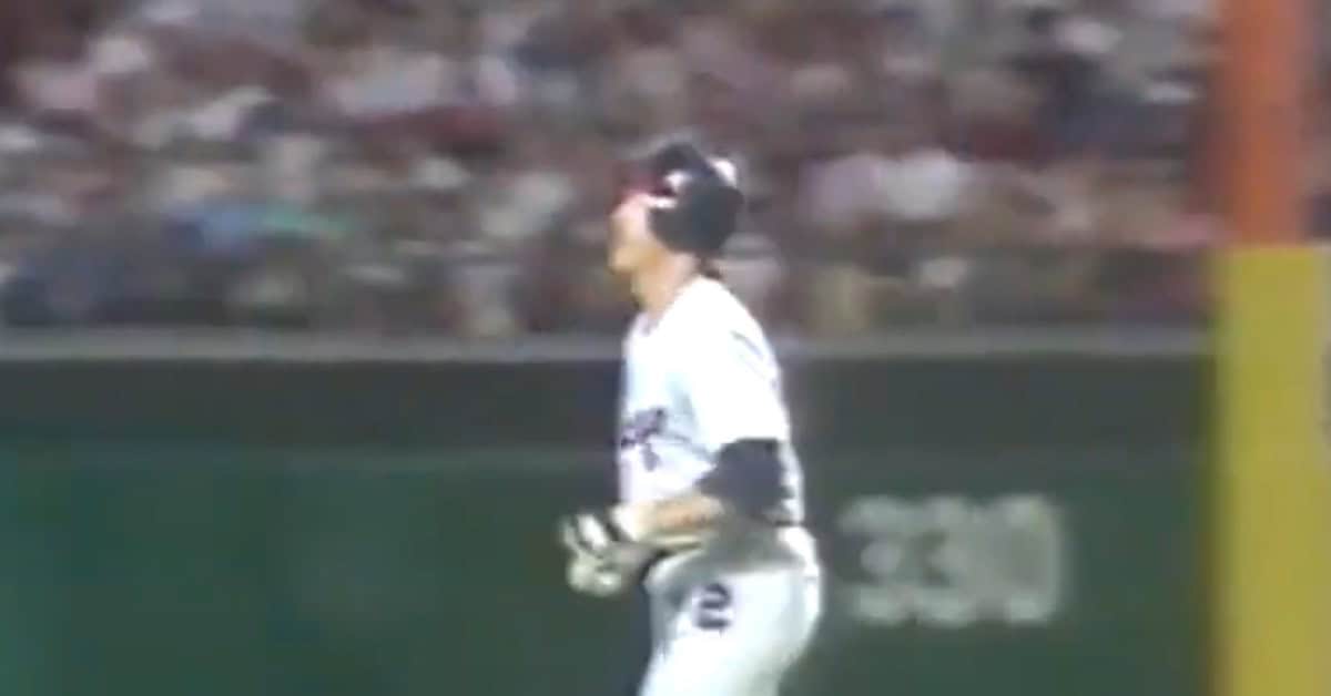 Carlton Fisk Behind the Plate Was Something Else Entirely 6 Carlton Fisk Taking a Jog Around the Bases