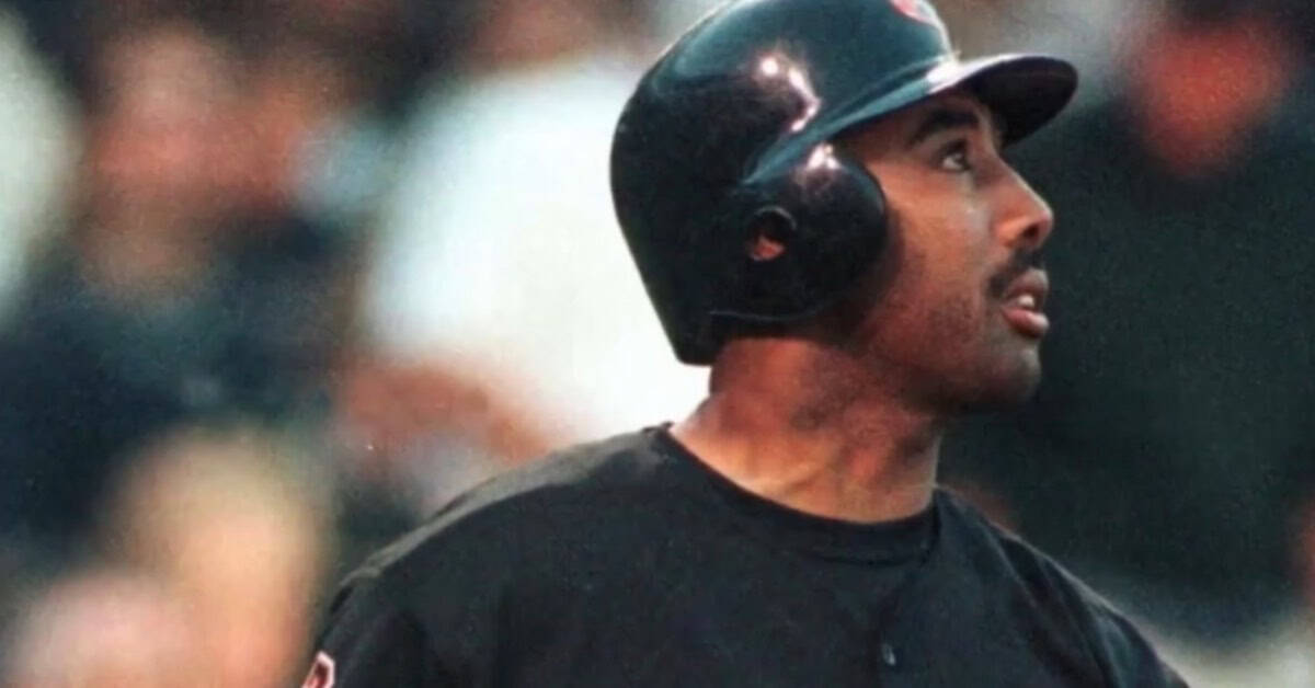 Harold Baines Hitting
