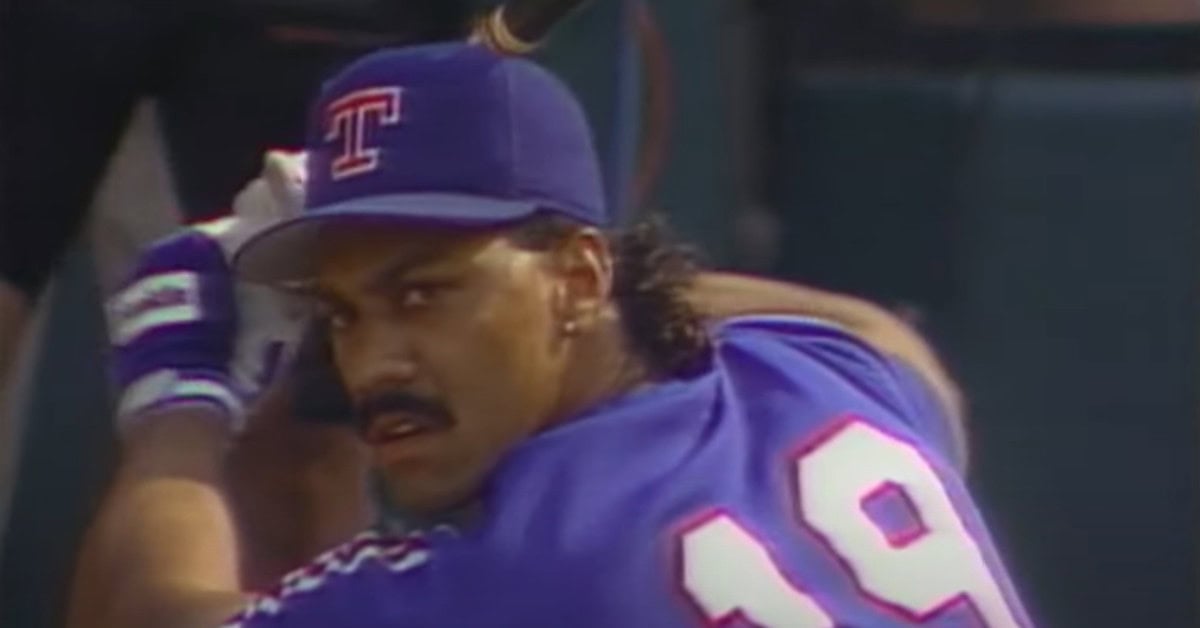 20 Players Who Shared a Clubhouse With Nolan Ryan 19 Juan Gonzalez