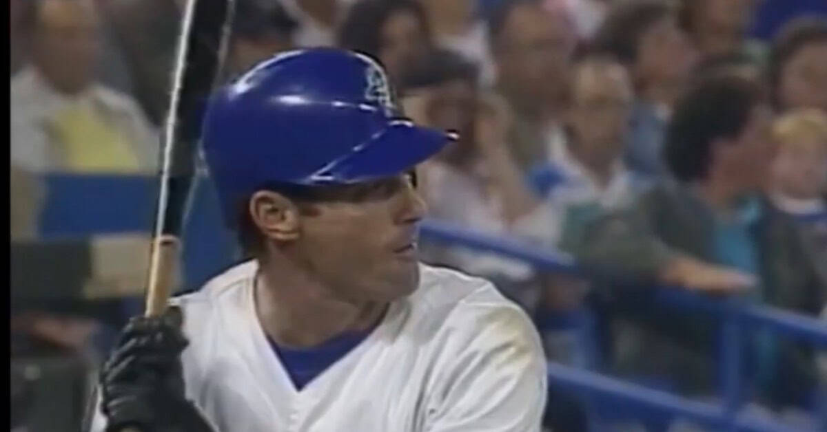 Paul Molitor About to Murder Ball