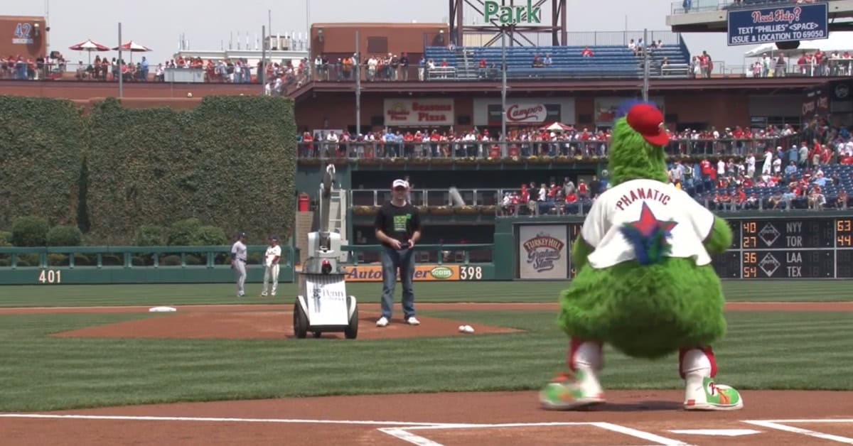 Some First Pitches Should Not Have Been Allowed to Happen 8 PhilliesBot First Pitch