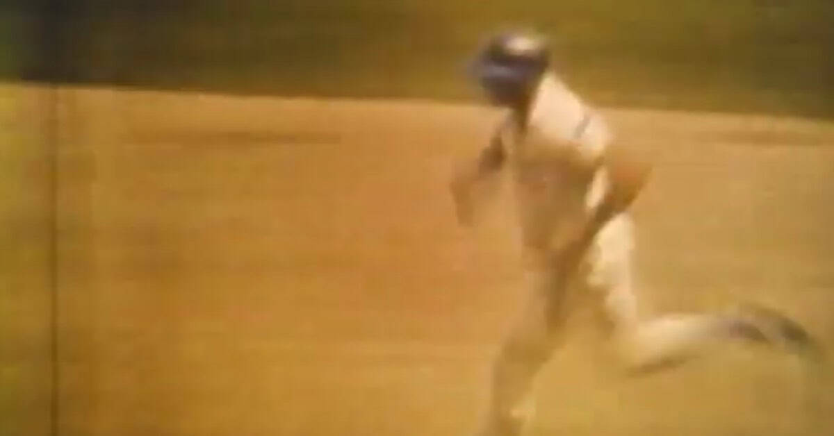 Ron Santo Waited 42 Years for Cooperstown. He Earned Every One. 10 Ron Santo Running Bases